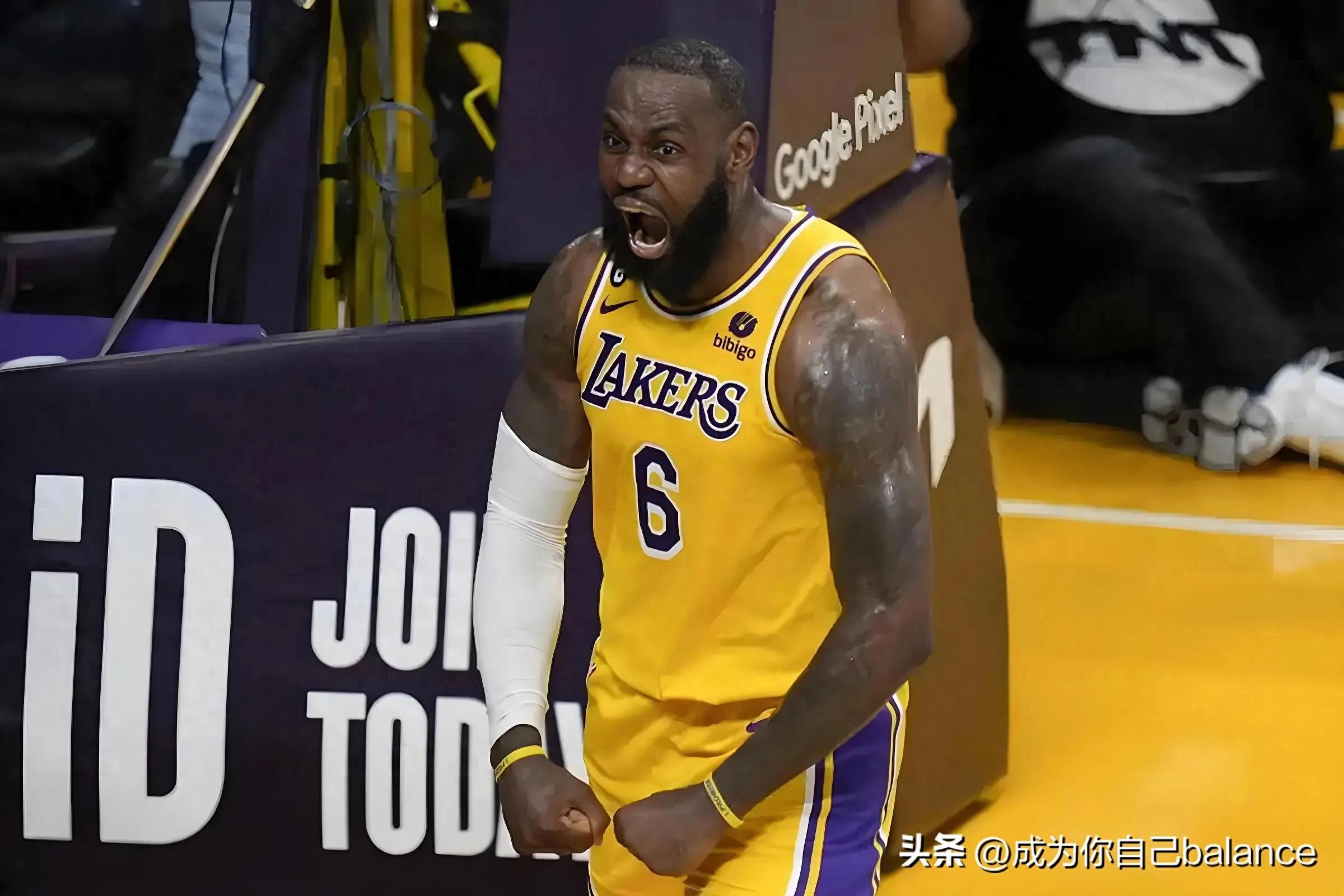 球队内线球员在关键时刻挺身而出