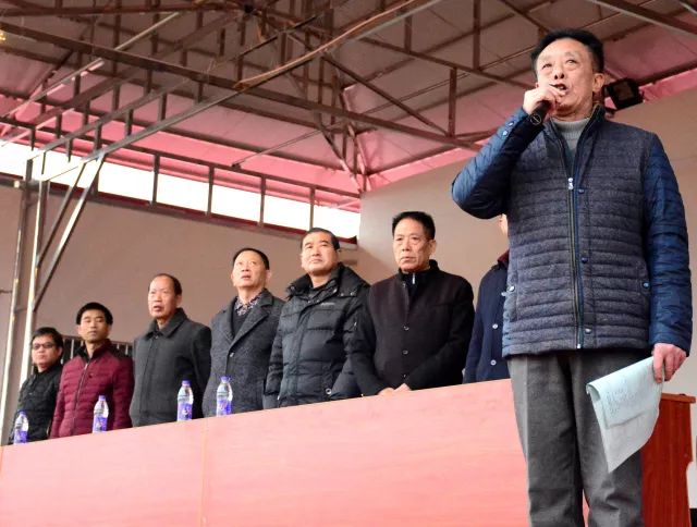 自强不息：肯尼亚队英勇拼搏(今年中国在奥运会上自强不息的例子)