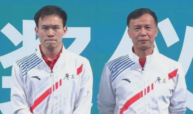 鹤立鸡群！加纳选手勇夺金牌的简单介绍